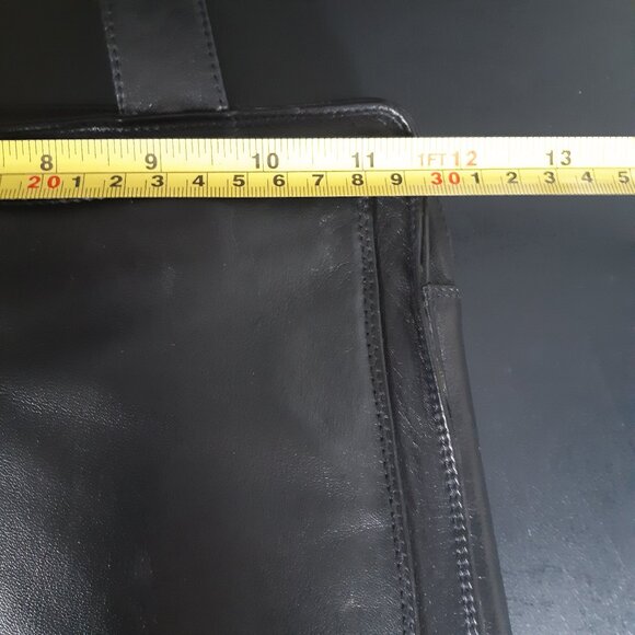 Tula Black Leather Shoulder Bag Purse 8x11.5 inches - Picture 12 of 16